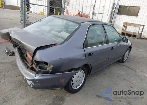 1994 Honda Civic Lx z USA, uszkodzony, nr VIN 1HGEG8568RL009023